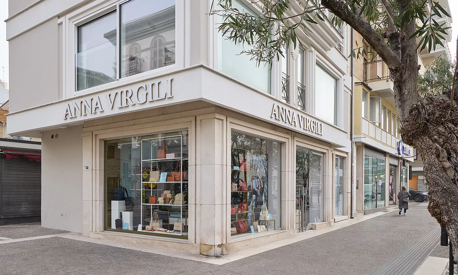 Store Anna Virgili in zona pedonale a San Benedetto del Tronto