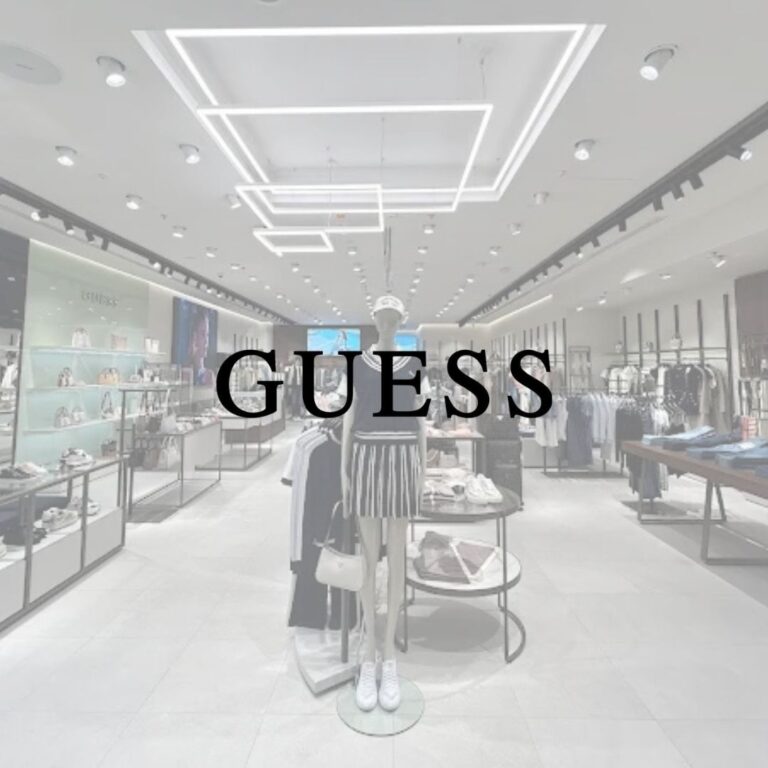 Guess Le Gru (1080 x 1080 px)