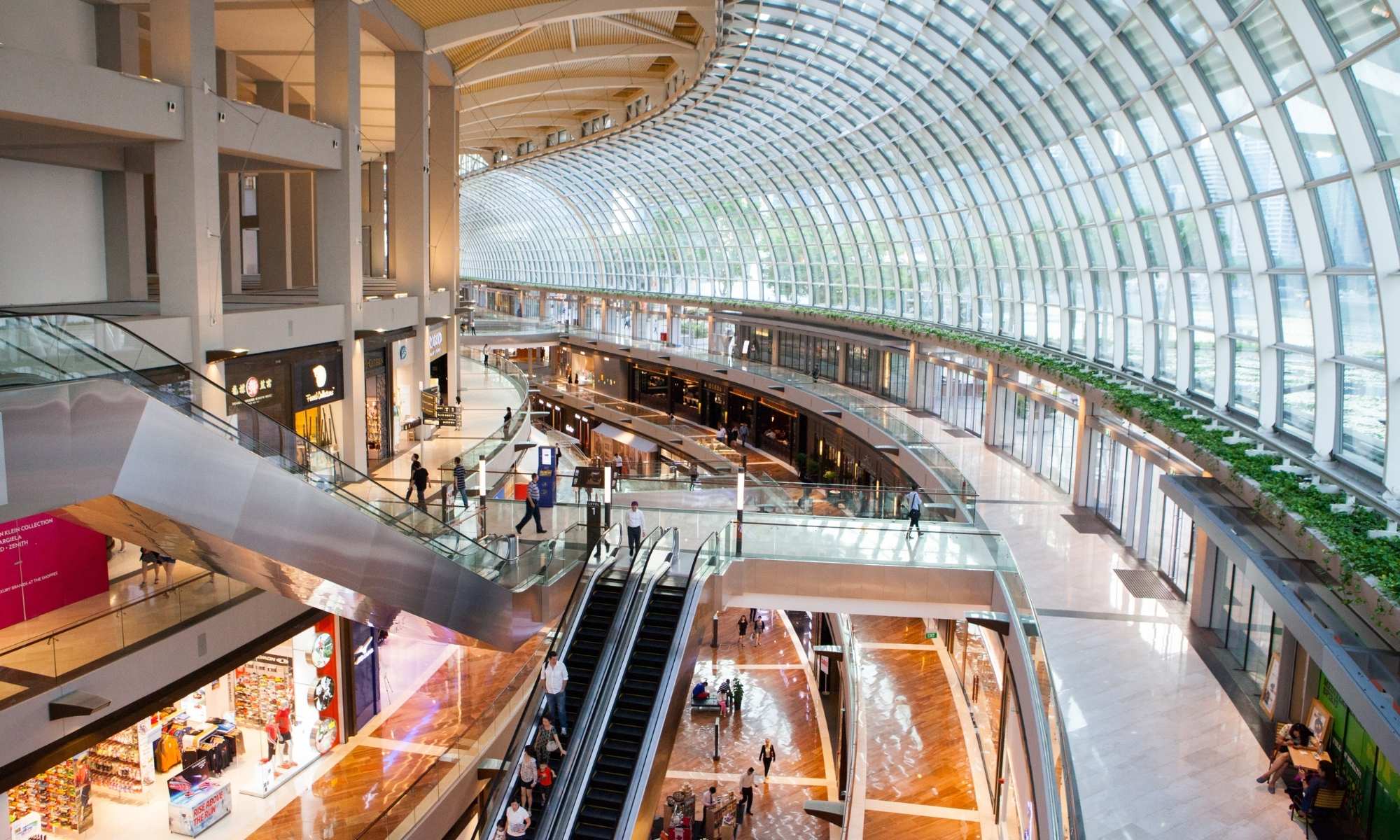 Hall di un centro commerciale